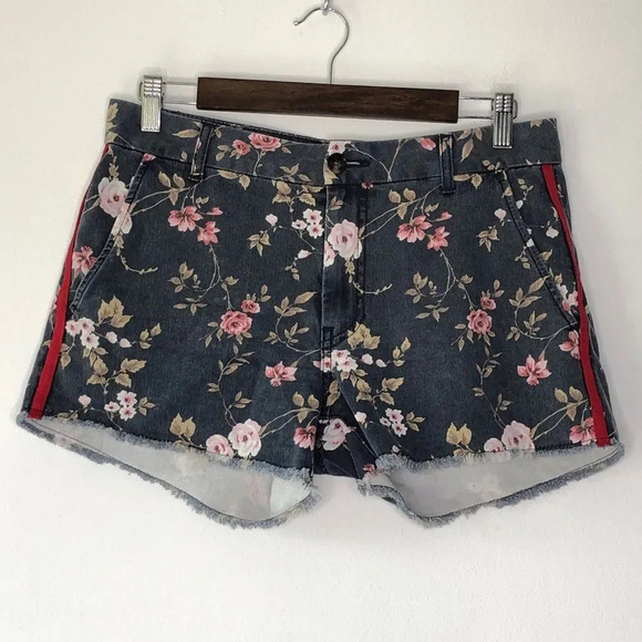 Sundry Frayed Hem Floral Print Red Tuxedo Stripe Shorts Size 26 - Picture 2 of 11